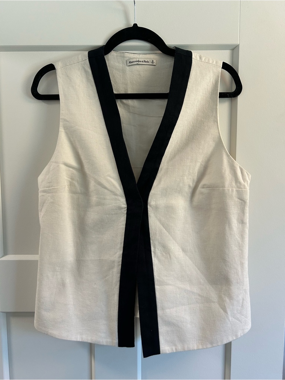Abercrombie & Fitch Cream Vest with Black Trim